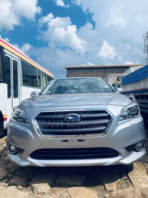 Subaru Legacy 2019 Silver
