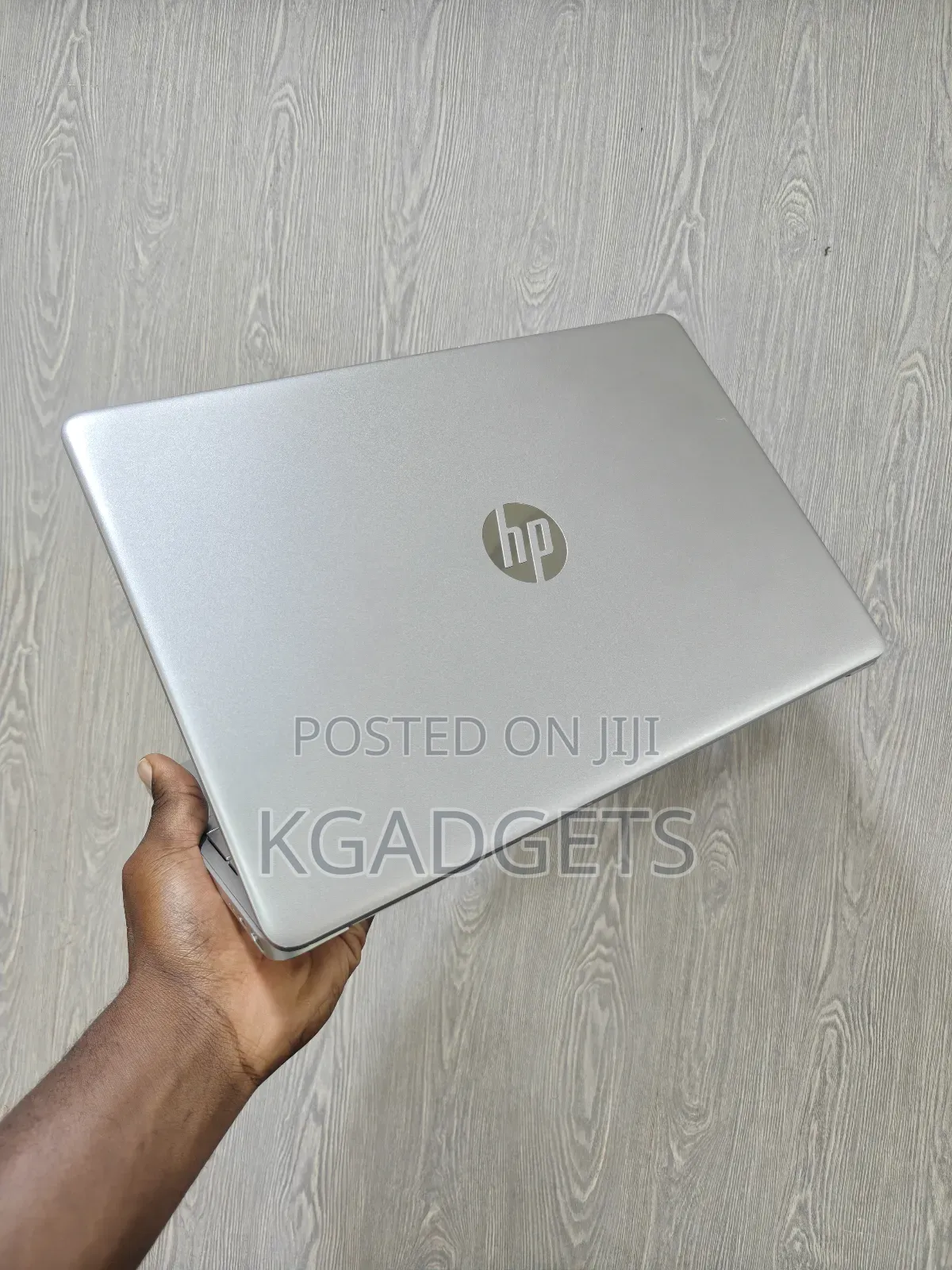 Laptop HP 15-Da2933nia 8GB Intel Core I3 SSHD (Hybrid) 256GB