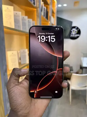 Apple iPhone 16 Pro Max 256 GB Gold