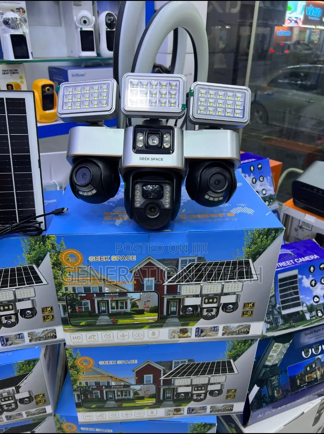 15 Mp Solar Camera With Triple Lens and Flood Lights, 16000mah, 4g4g