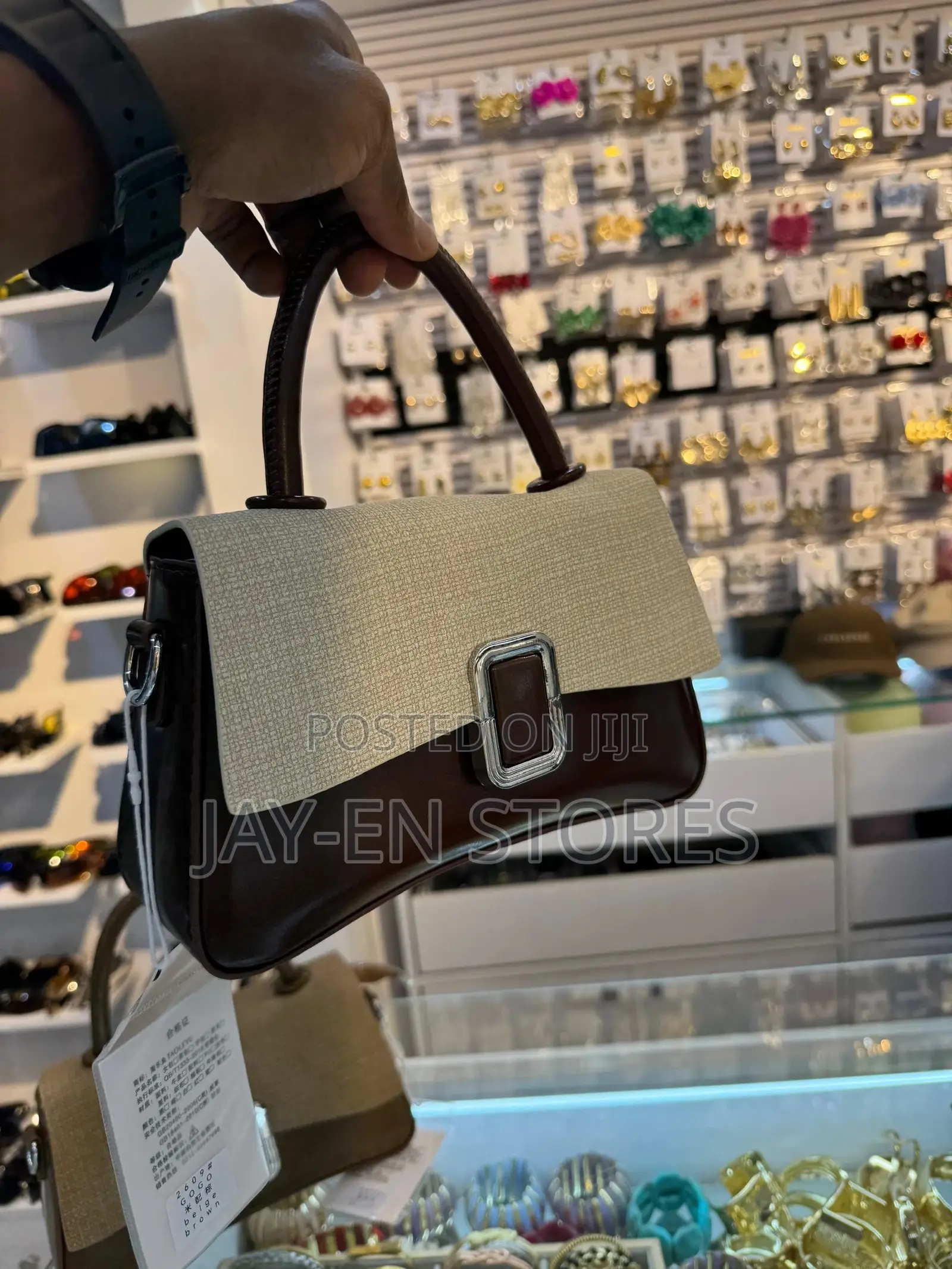 Taoleyu Bags Available in Different Colors