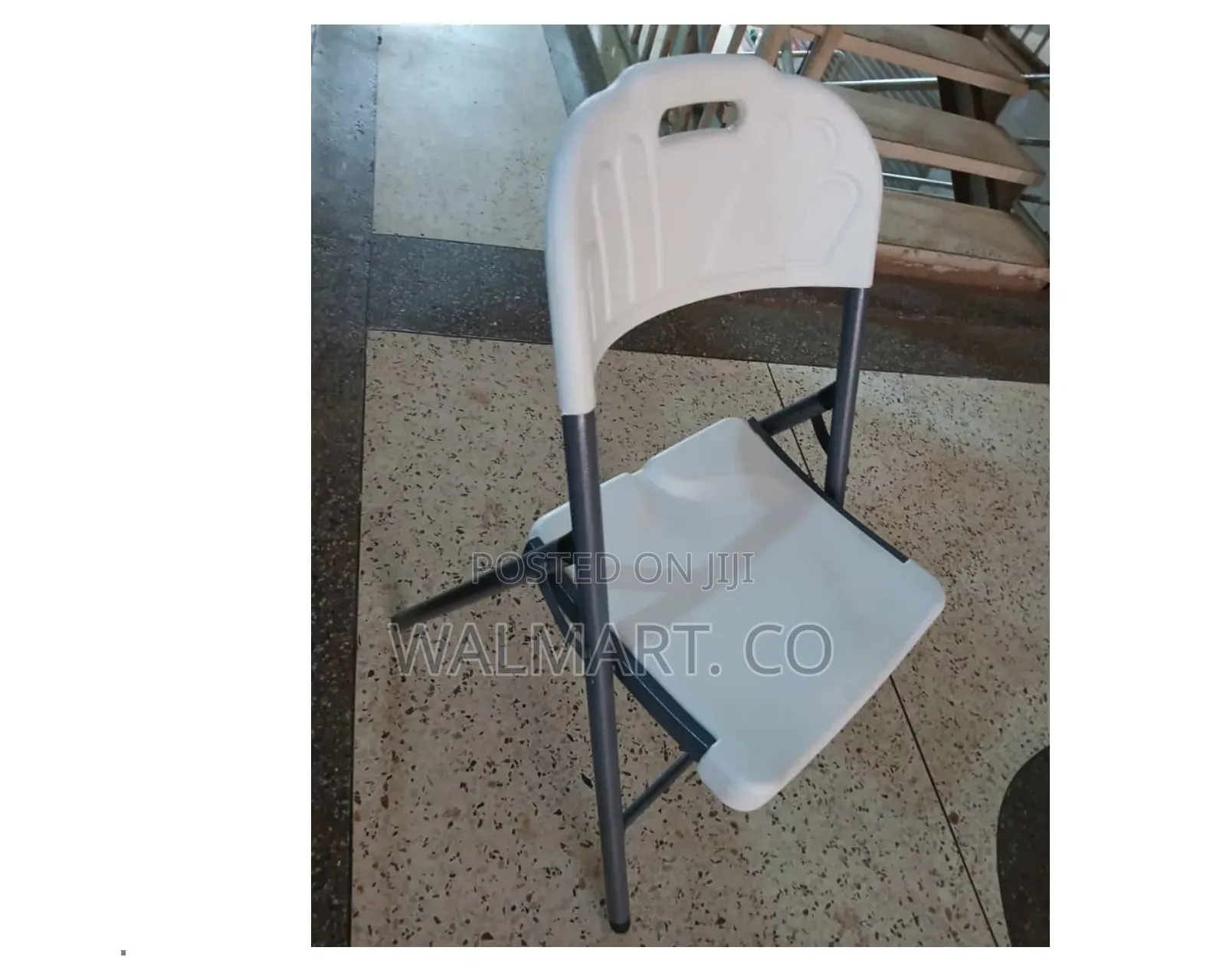 Foldable Plastic White Chair