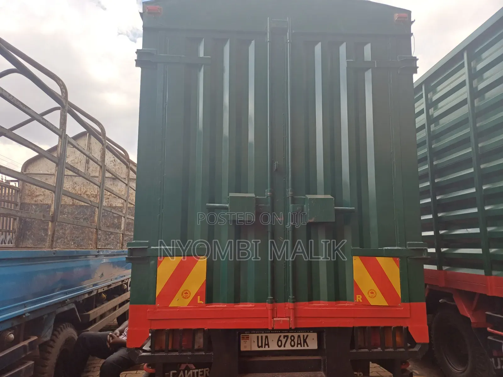 Isuzu Box Body