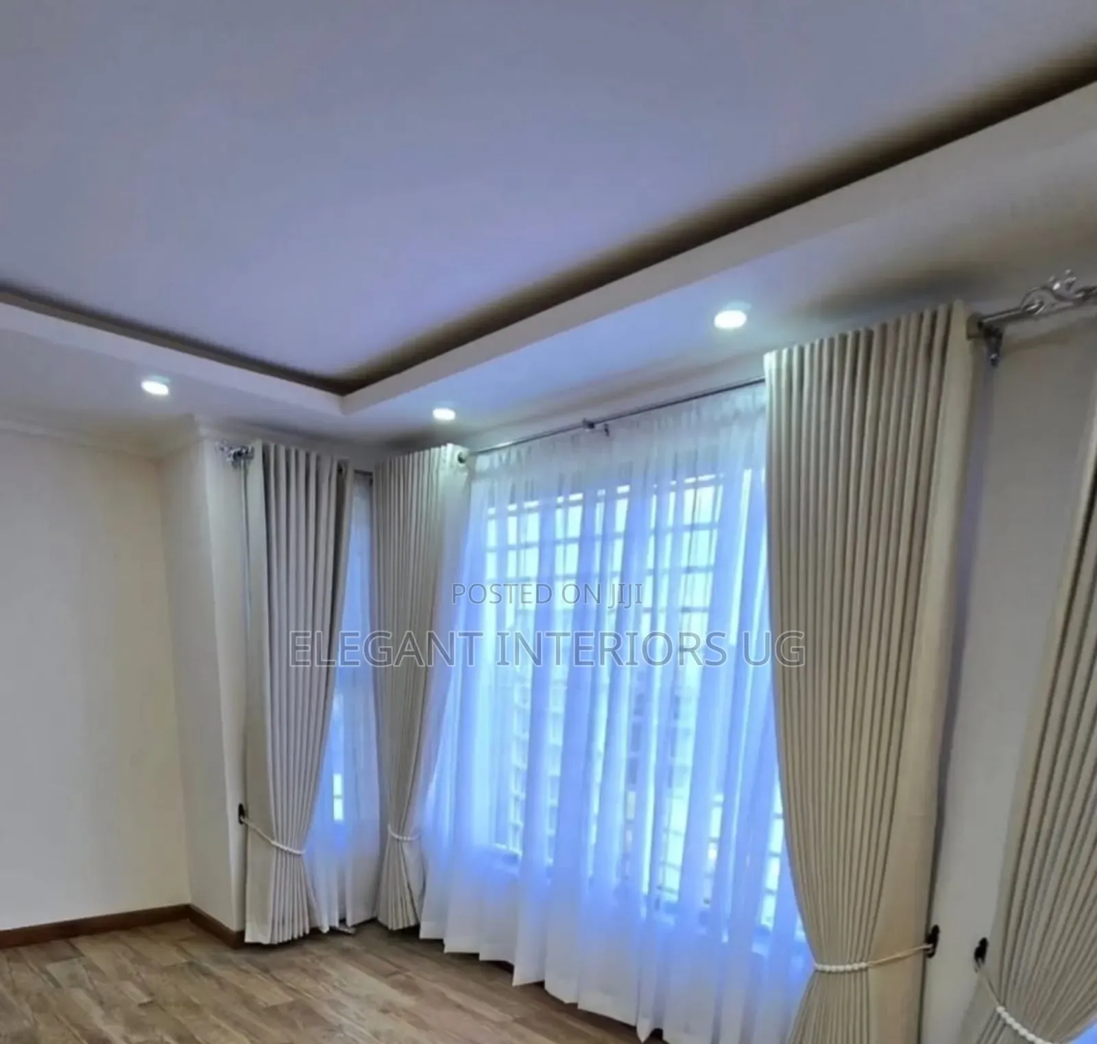 Quality Curtain Fabrics for Hotel and Home Use