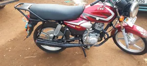 TVS HLX 125 2022 Red