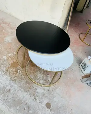 Classic Round Coffee Table Set of 2