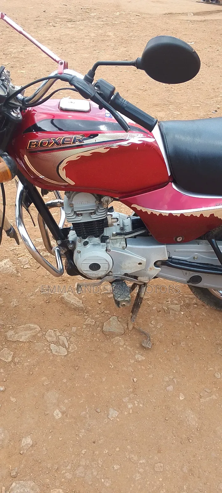 Bajaj Boxer 100 2022 Red