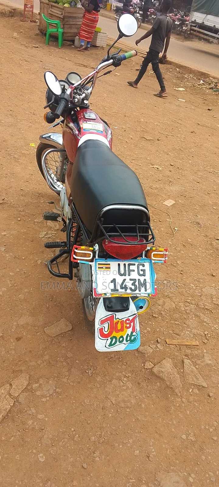 Bajaj Boxer 100 2022 Red