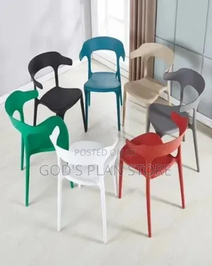 Usually Plastic Chairs Plastic Chairs