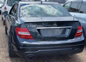 Mercedes-Benz C200 2013 Gray