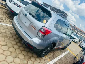 Subaru Forester 2017 Silver