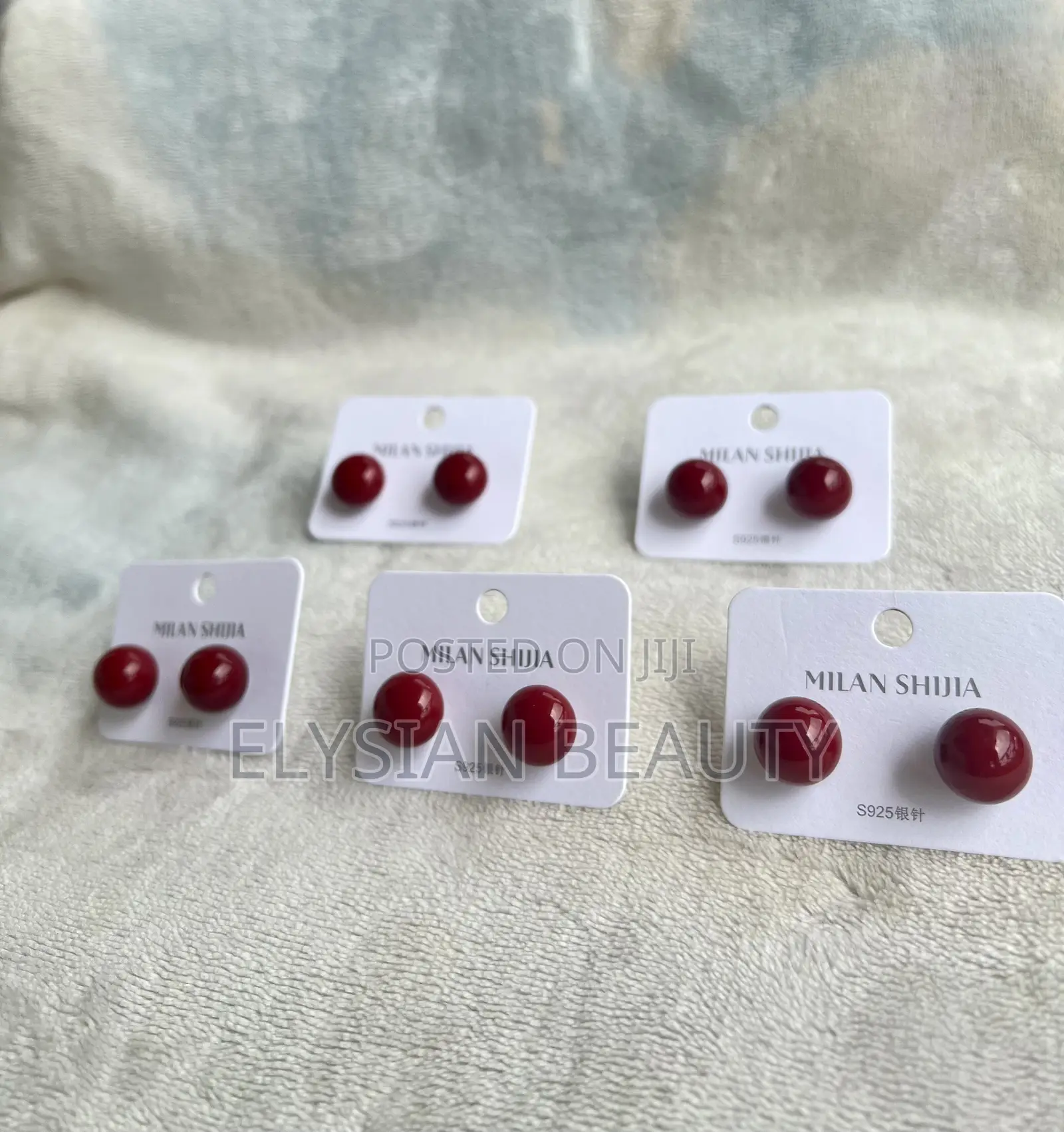 Jewelry (Earrings)