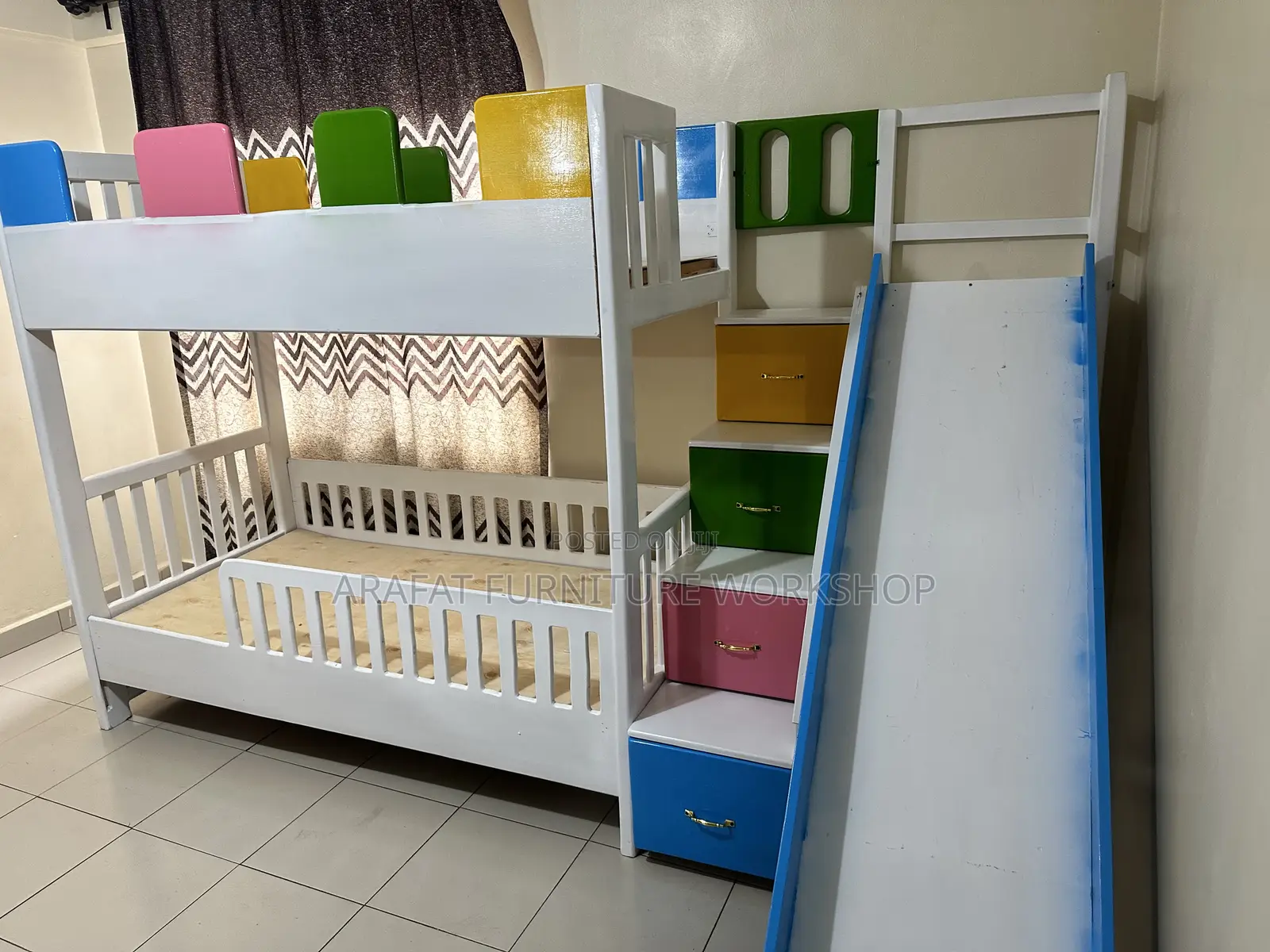 Modern 3/6 Double Decker Bed With a Slide