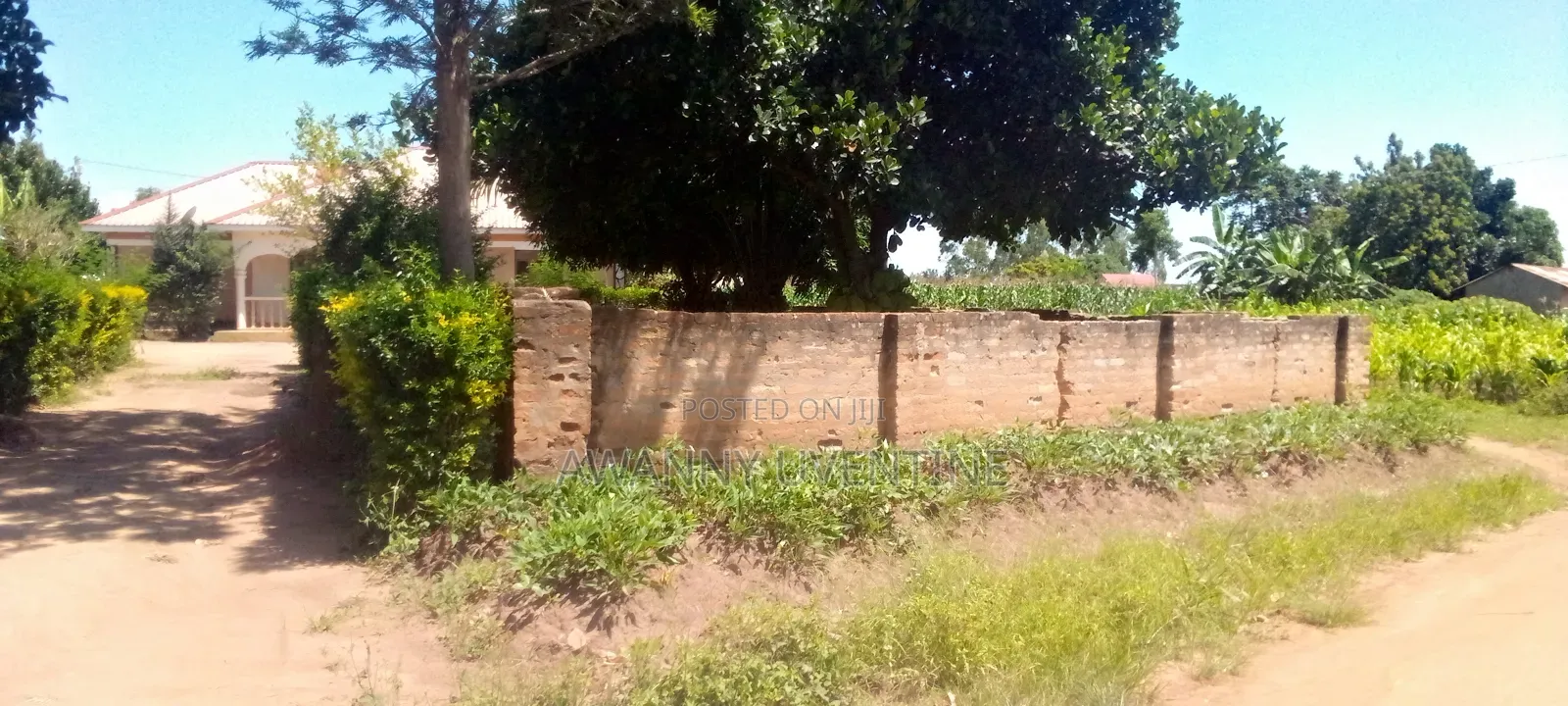 Furnished 6bdrm House in Lira for sale