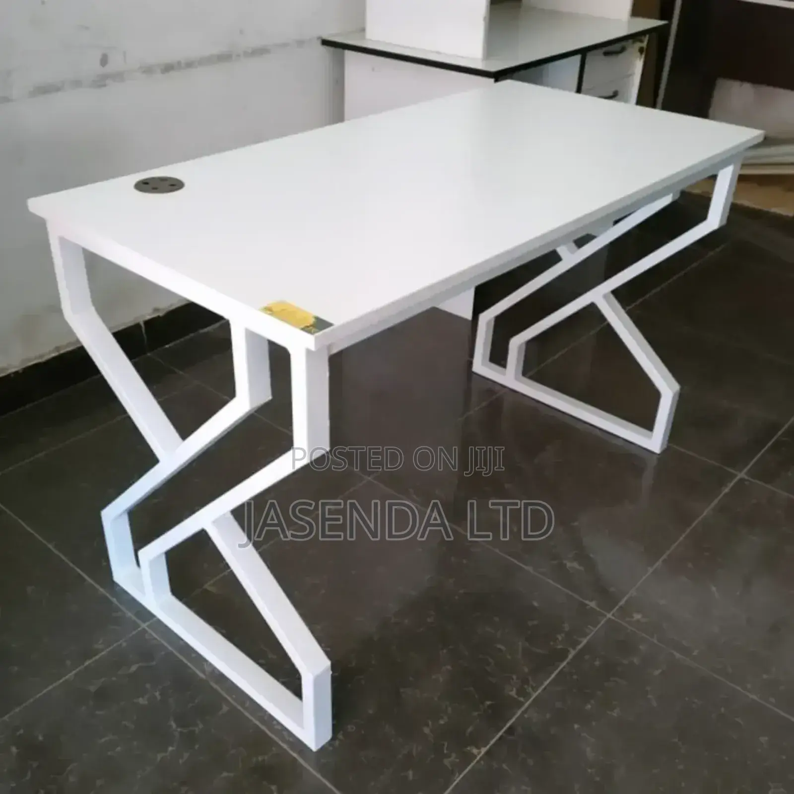 Modern Office Table/Office Table/Reading Desk/Offices Tables010
