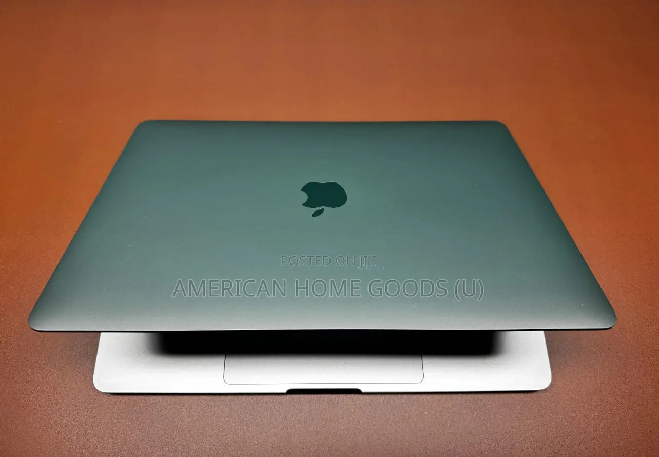 Laptop Apple MacBook Pro 16GB Intel Core i7 SSD 512GB