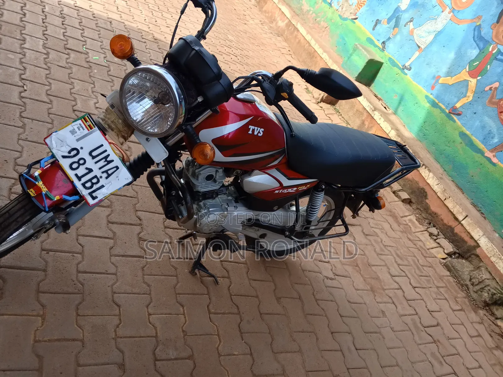 TVS HLX 125 2025 Red