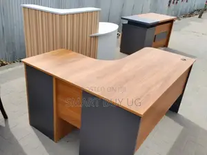 Compact Study Table – Modern Office Desk Workstation for Home