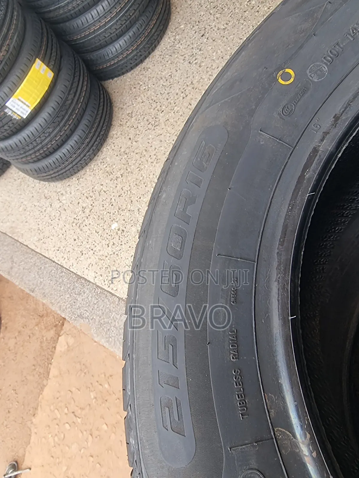 215/60r16 Austone Tires for Mark X