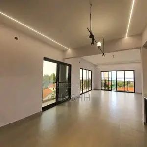 3bdrm Apartment in Bright, Central Division for rent