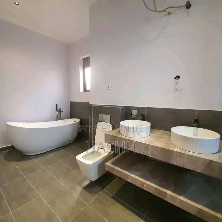 3bdrm Apartment in Bright, Central Division for rent
