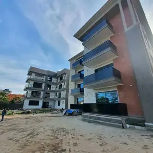 3bdrm Apartment in Bright, Central Division for rent