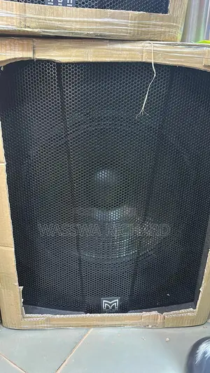 Single Bass Beam Martin Audio