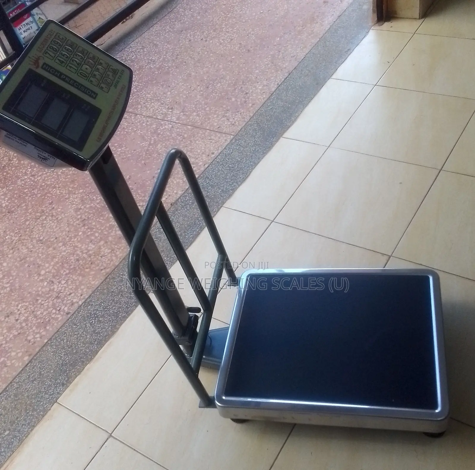 Electronic Platform Digital Weighing Scales With Guard 300kg -350kg