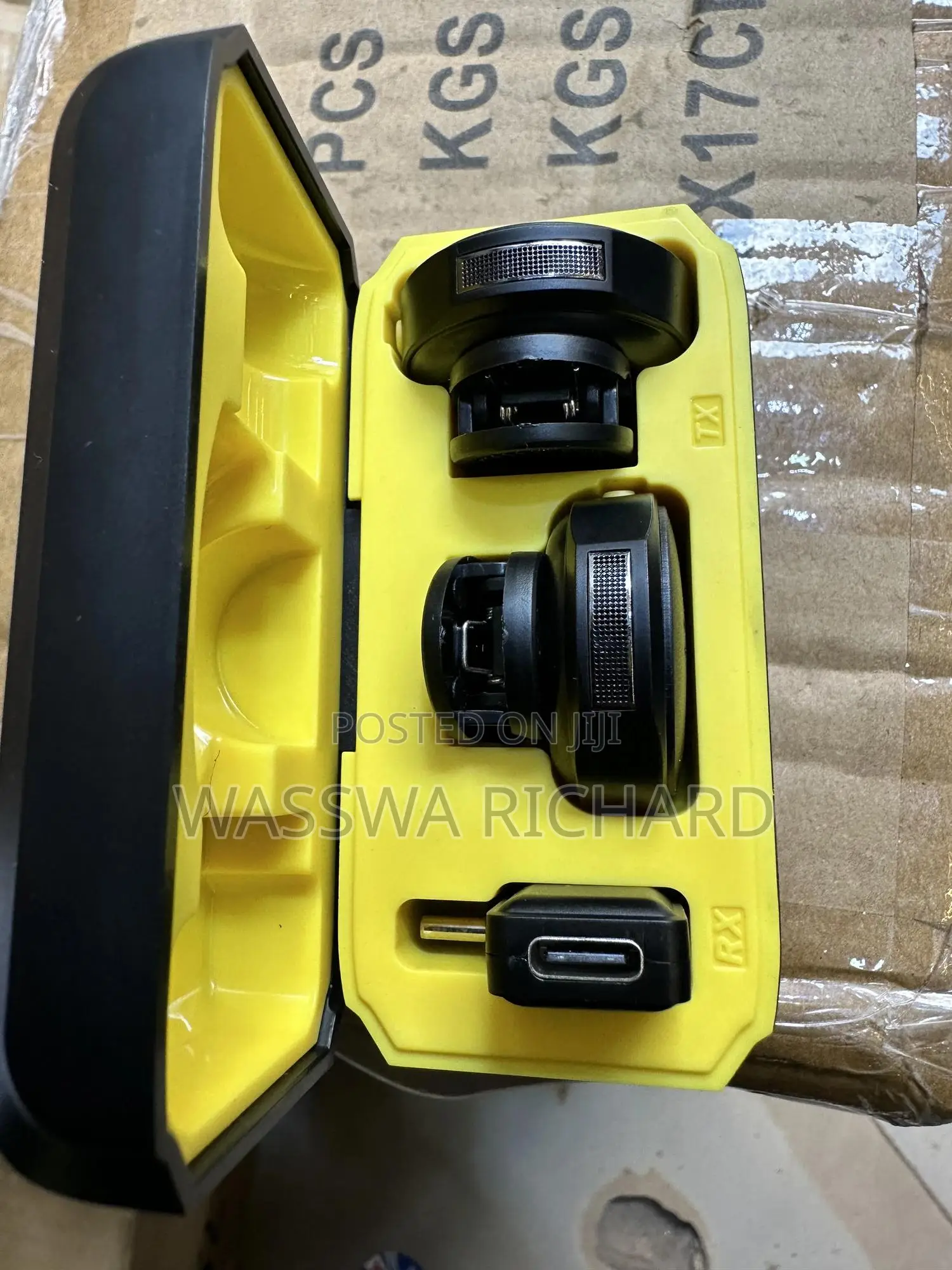 Cora Wireless Microphone Rechargeable Type C