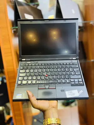 Laptop Lenovo ThinkPad X230 4GB Intel Core I5 HDD 160GB