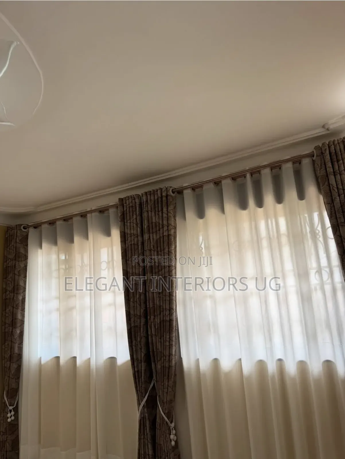 Quality Material Curtains for Homes and Hotel Rooms