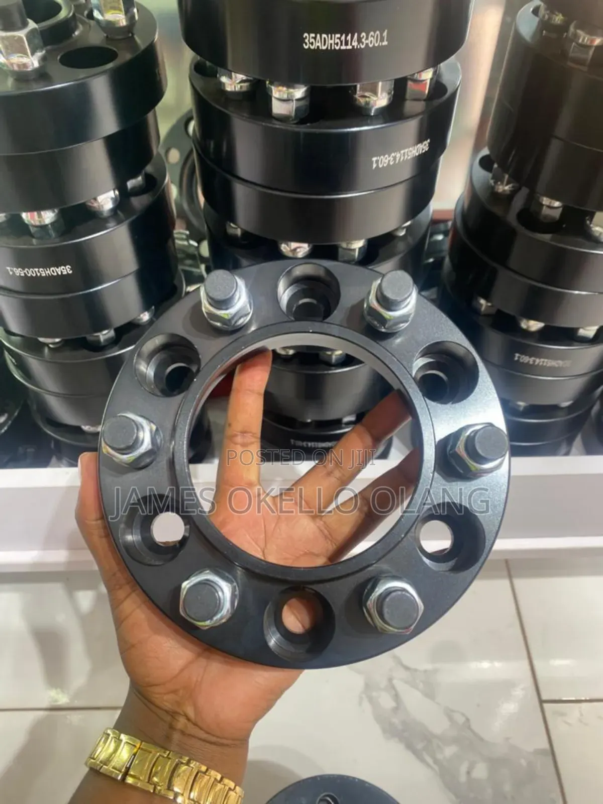 Car Spacers / Offset Design. For All Cars