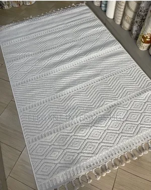 Center Carpets for Both Dining and Sitting Rooms
