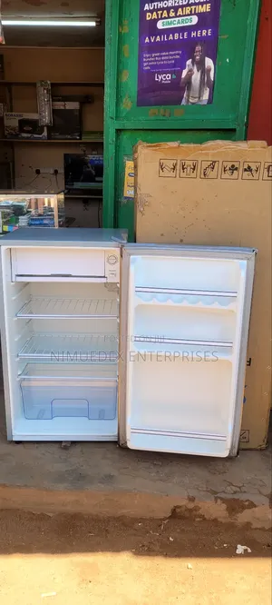 120l Capacity Adh Single Door Fridge on Sale