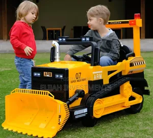 Childrens 12v Battery Powered Sit-on Bulldozer With Scoop