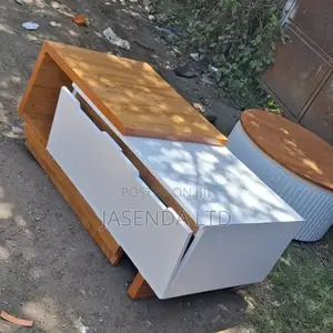 Centre Tables/Classic Center Table/Center Tables/Centre Wooden Table