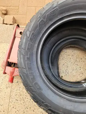 265/60r18 Bridgestone Dueler a/T in Used Tyres