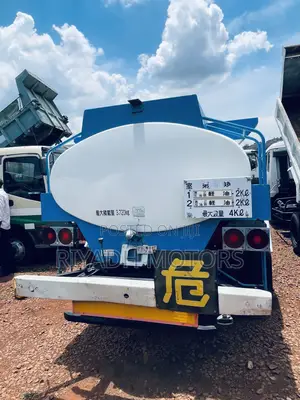 Hino Fuel Tank 1998