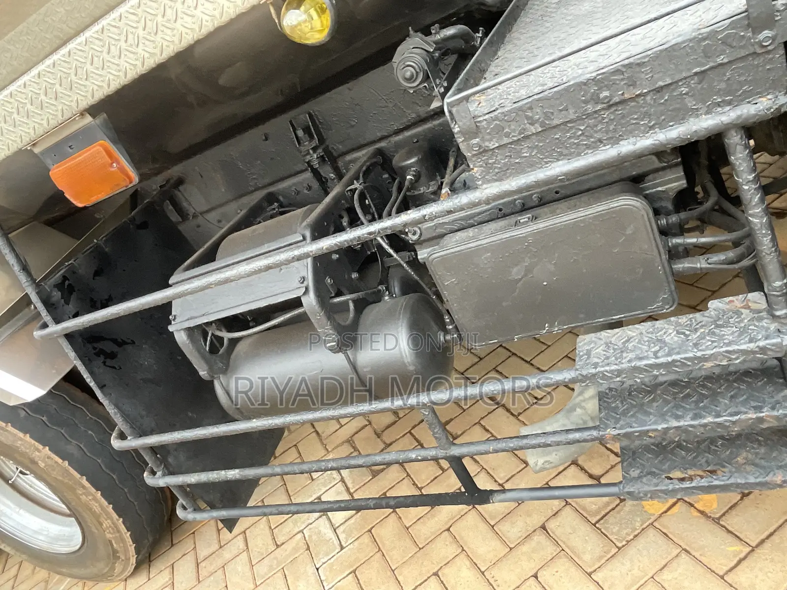 Milk Tank With Fuso Head