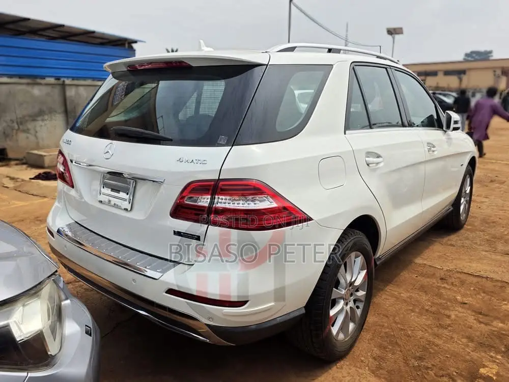 Mercedes-Benz M Class ML 350 4Matic 2012 White