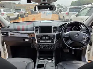 Mercedes-Benz M Class ML 350 4Matic 2012 White