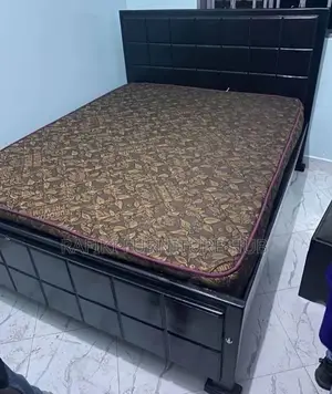 5by6 Wooden Bed