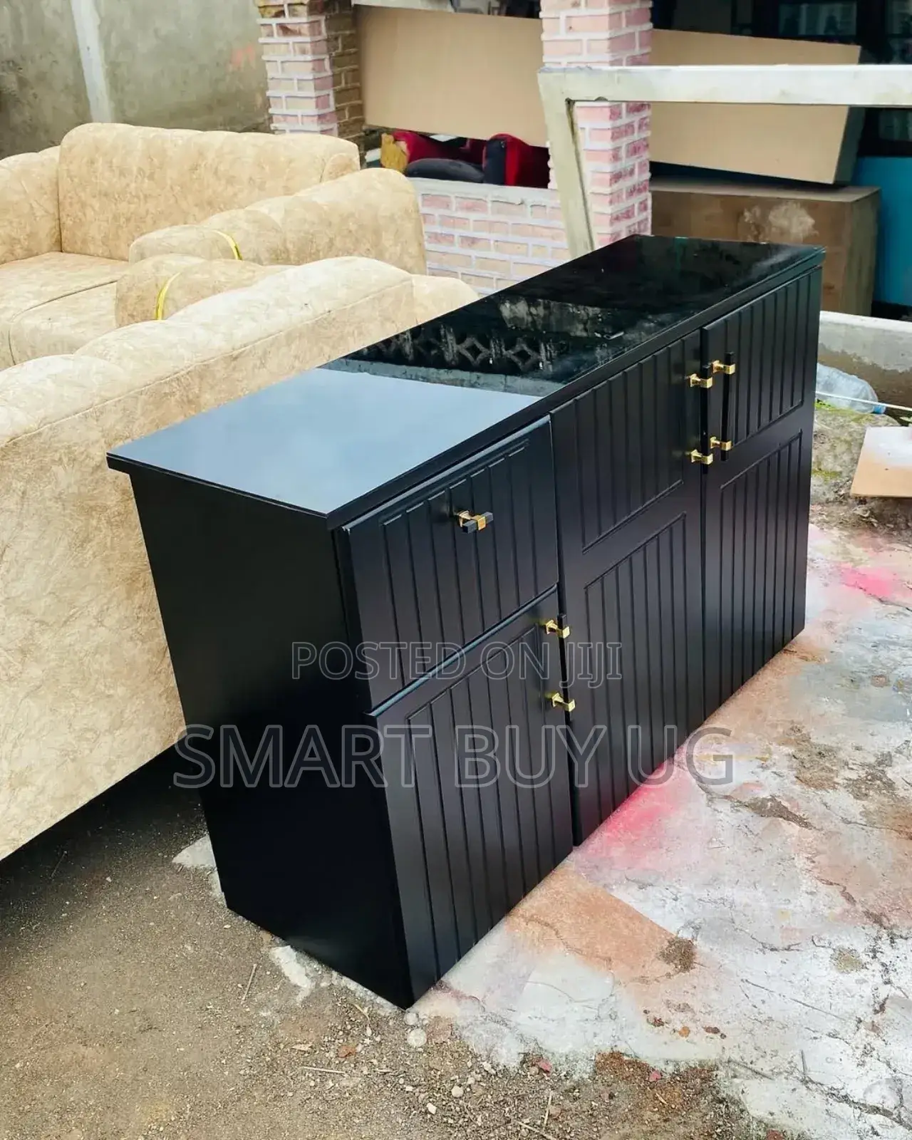 Kitchen Cabinet Units – Elegant and Strong Wooden Designs