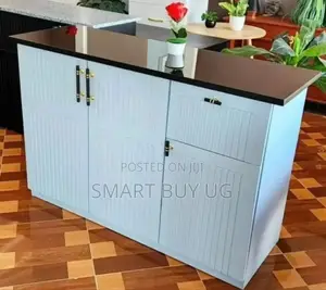 Stylish Kitchen Cabinets – Durable Wooden Storage for Homes