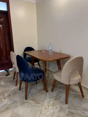 Stylistic Dinning Set
