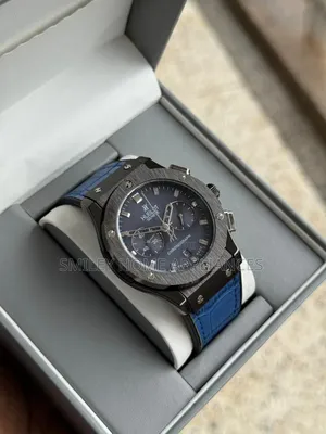 Blue Leather Strapped Mens Authentic Hublot Automatic Wrist Time Piece