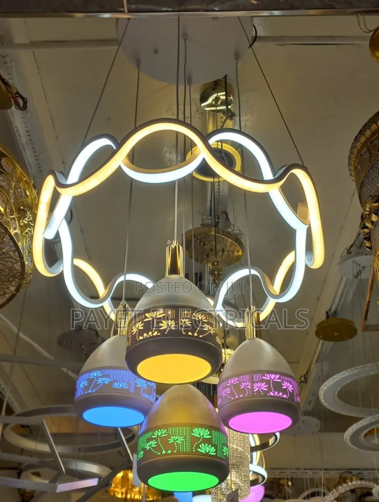 Marve Ceiling Chandelier With Multiple Colours
