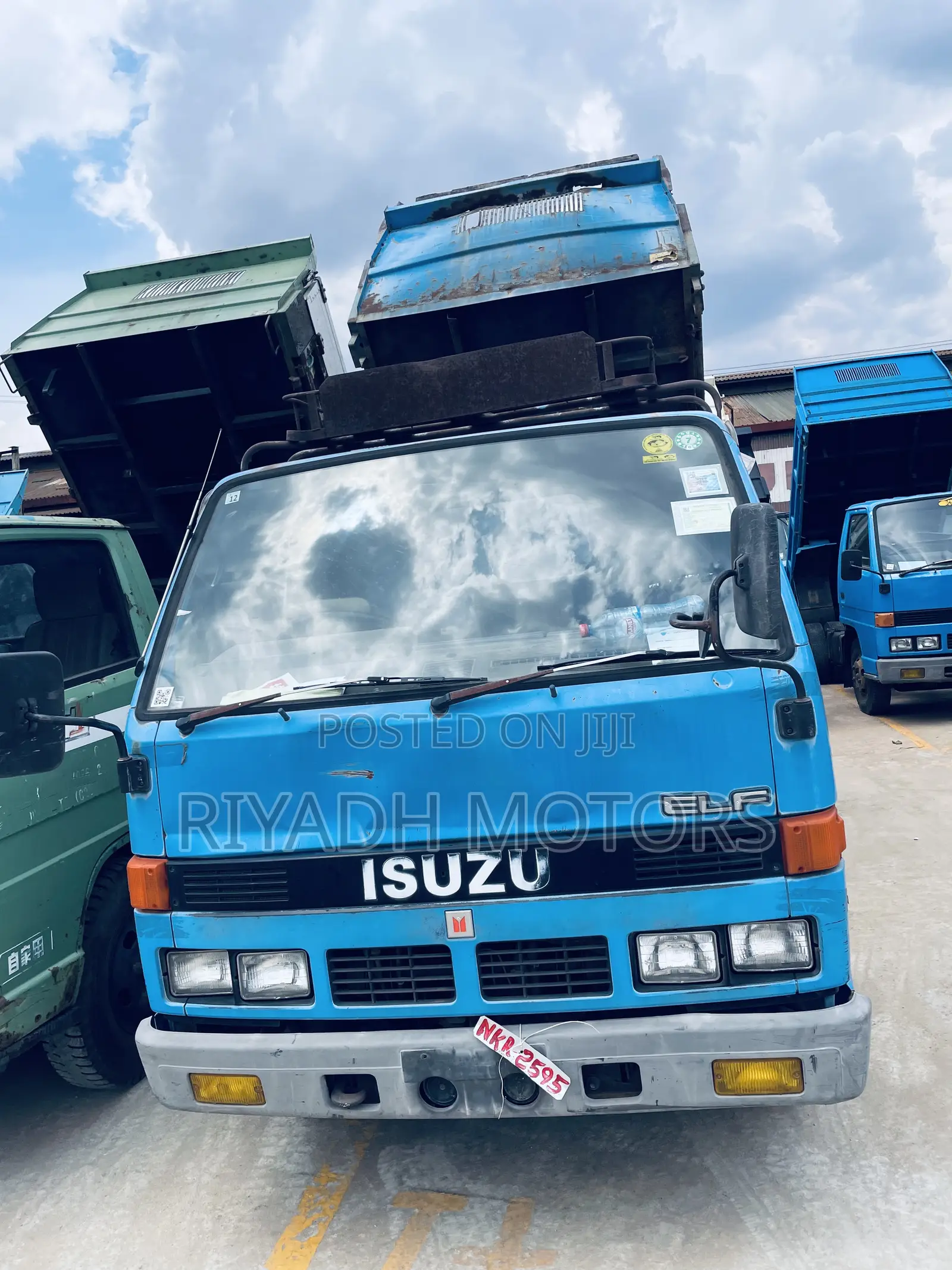 Isuzu Tipper Double Light Blue Color