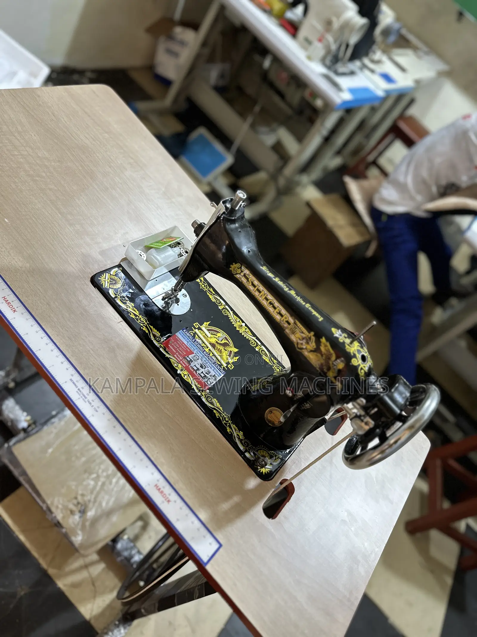 New Singer Sewing Machines With New Original Stand .With Warranty