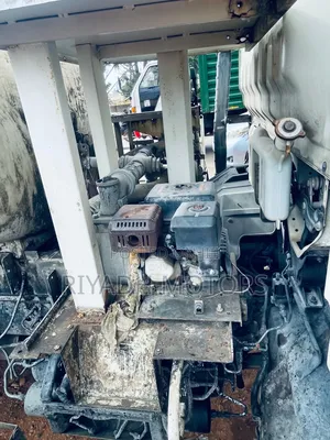 Juston Water Tank 6he1 Engine